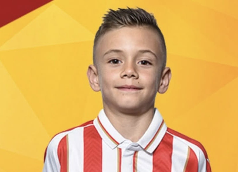 Никша Радивојевић – 3/2 – 3.место на Општинском такмичењу из Математике.